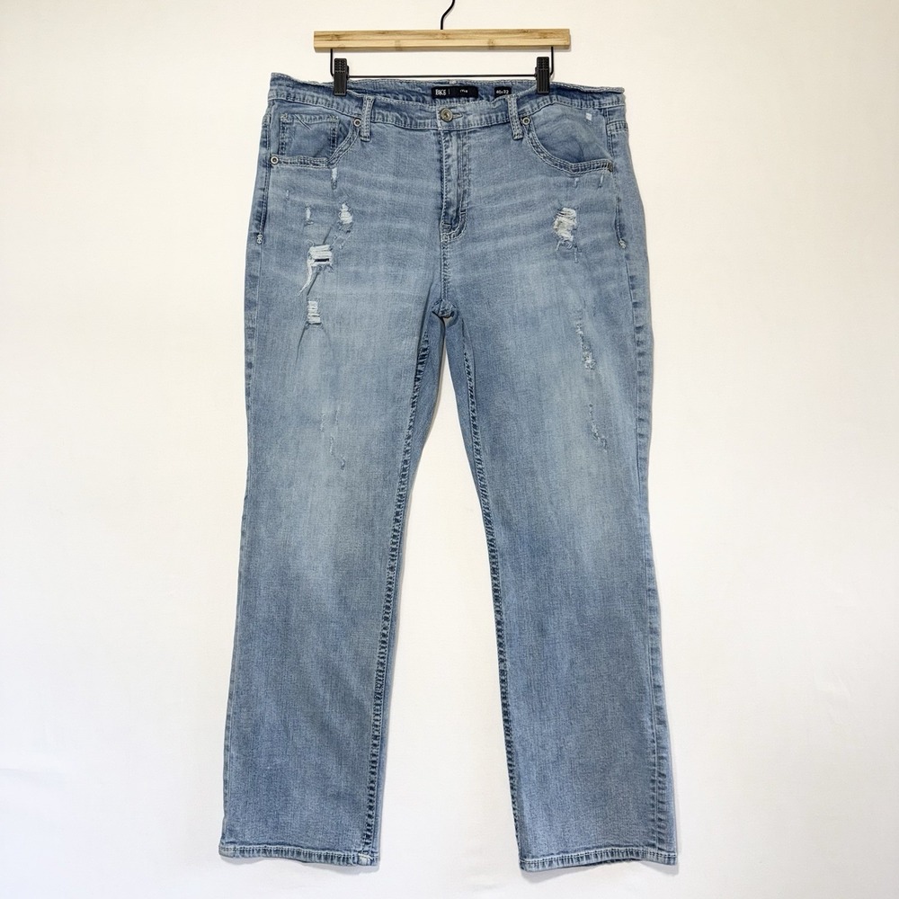 BKE Jeans Mens 40x32 Tyler Straight Demin Light Wash Buckle Western Distressed